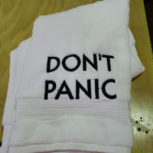 DON'T PANIC! Bath towel